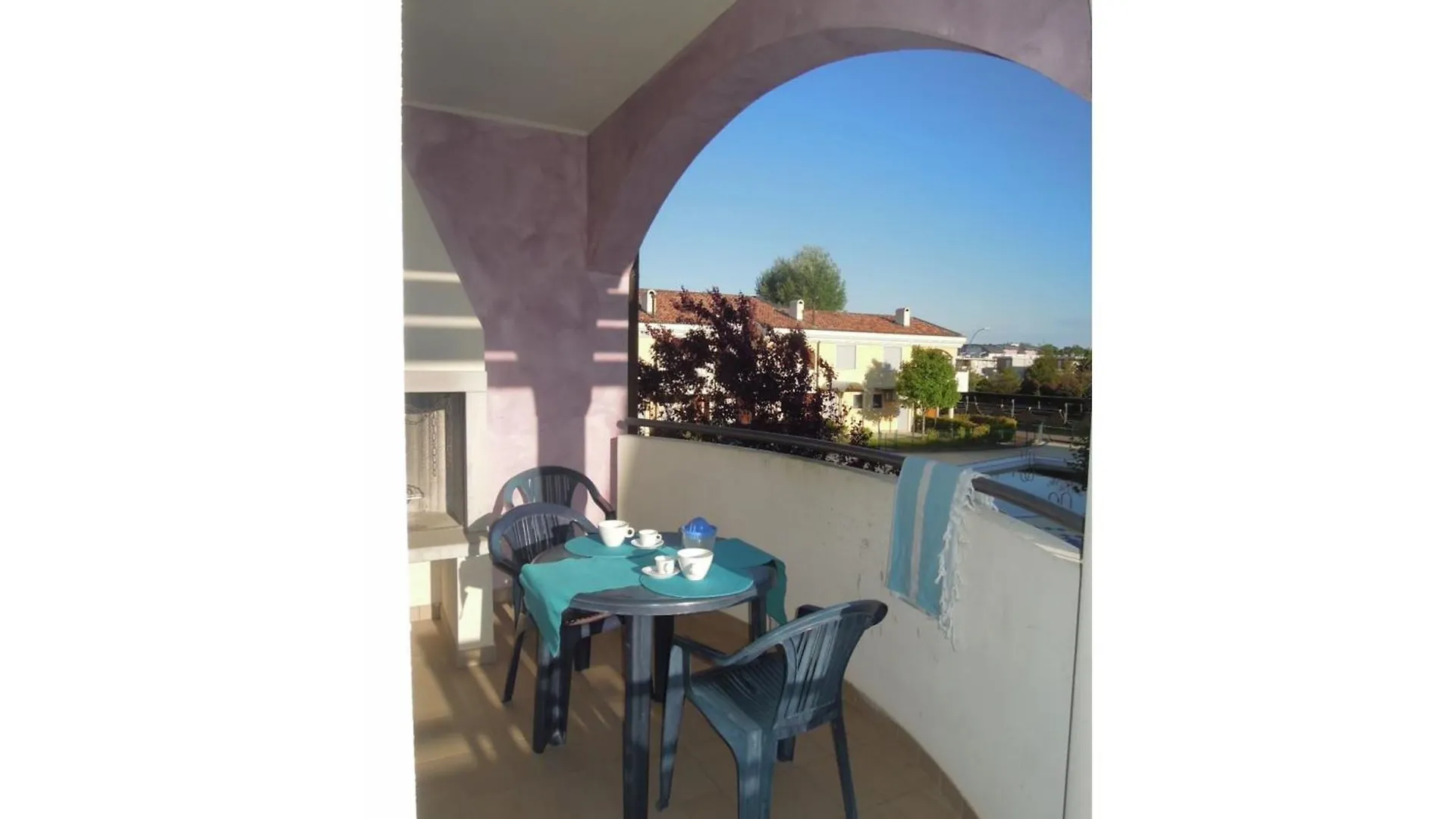 Cozy Apartment With Swimming Pool - Beahost Bibione Italy